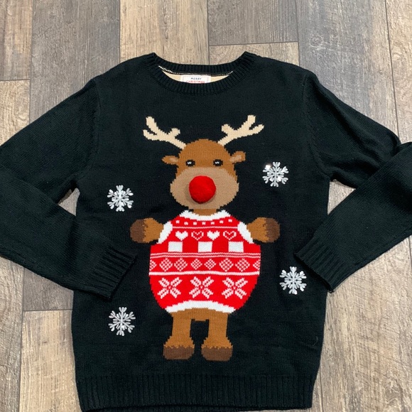 Christmas party sweater - Picture 1 of 3